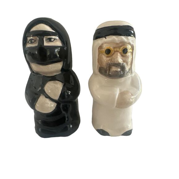 Euro Collection Dubai salt and pepper shaker in perfection condition - Picture 2 of 6